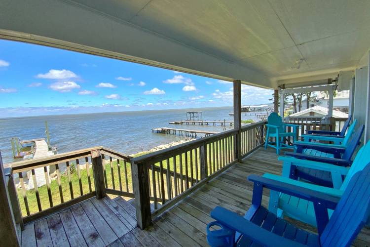 Deck with chairs overlooking lagoon