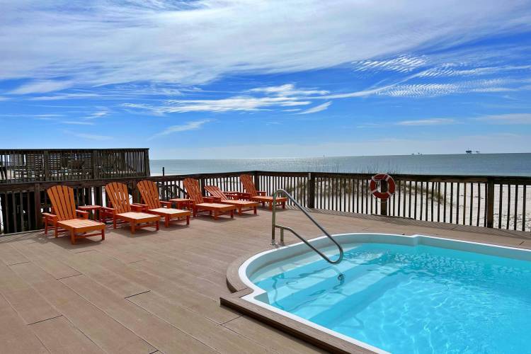 pool-view